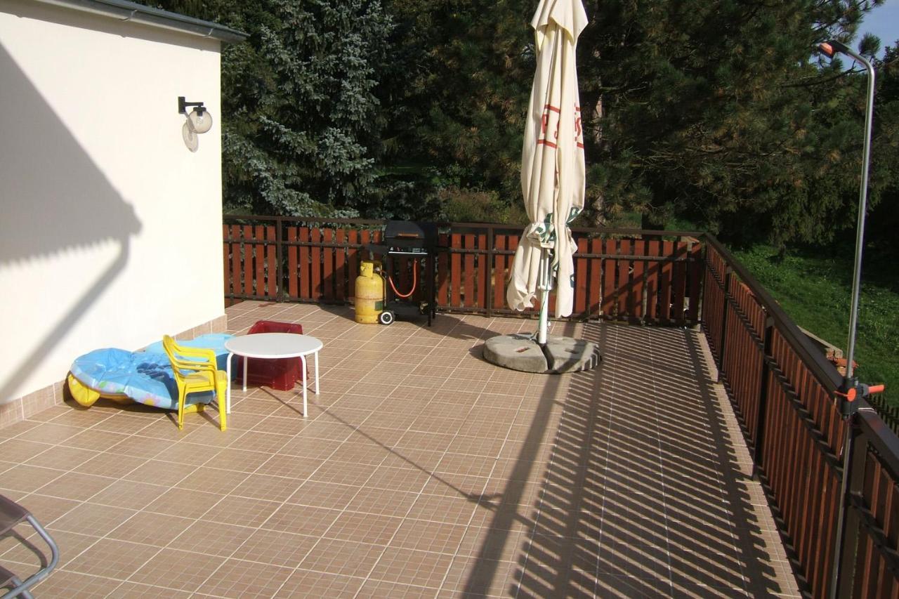 Penzion V Roklich & Apartmens V Roklich Ricany  Exterior photo